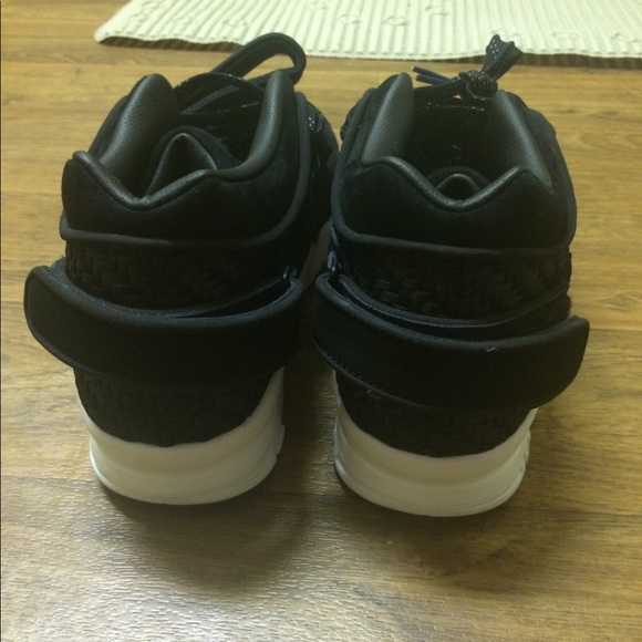 Nike trainers - Picture 5 of 5